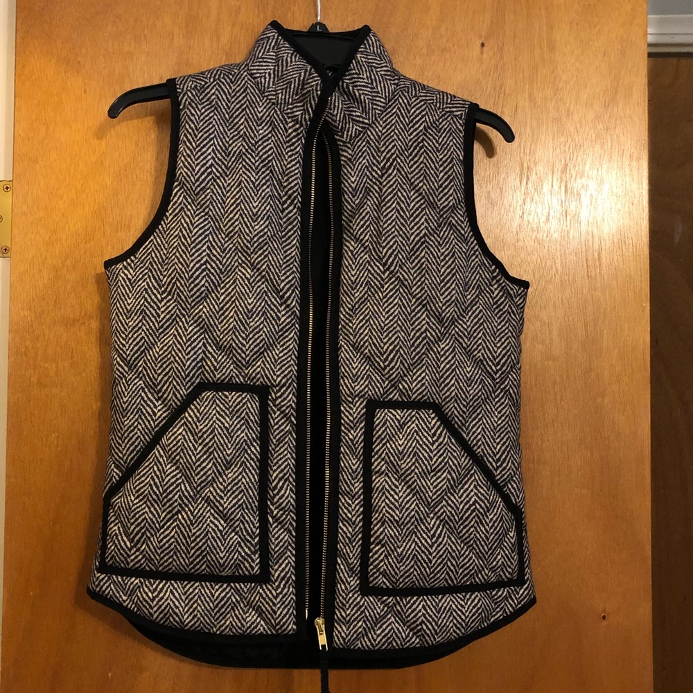 J. Crew Quilted Vest - Chevron - Full Zip Up - Pockets